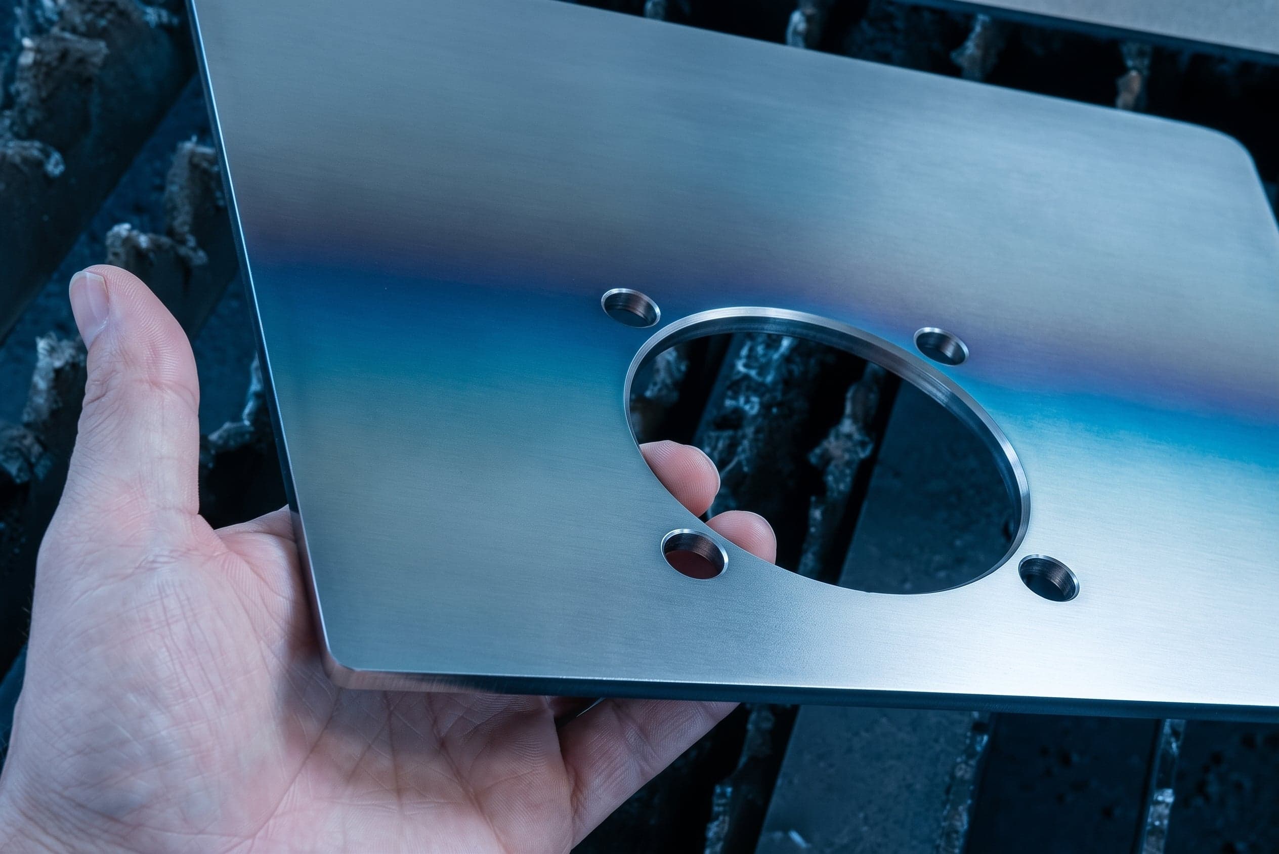 Tailift sheet metal processing equipment